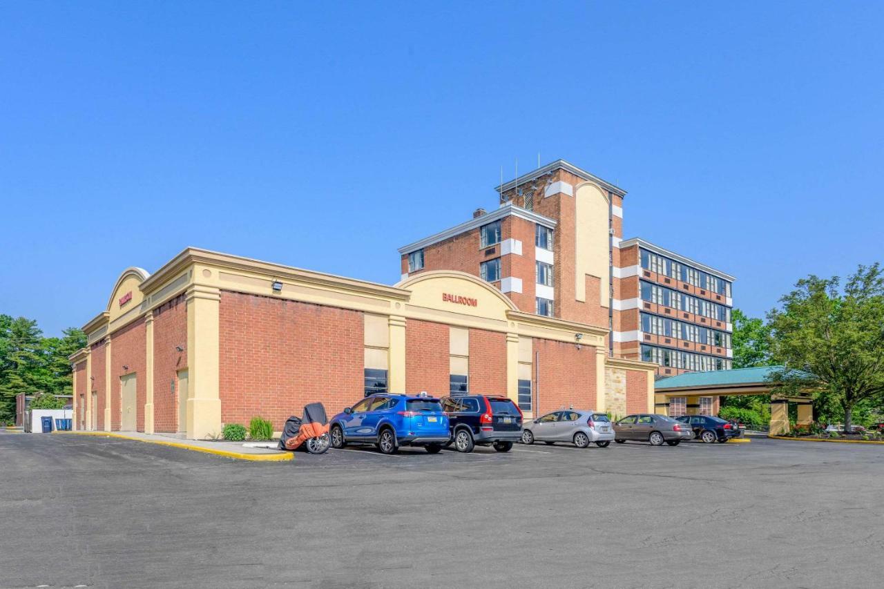 Inn At Lebanon - Hershey & Manheim Area Exterior foto